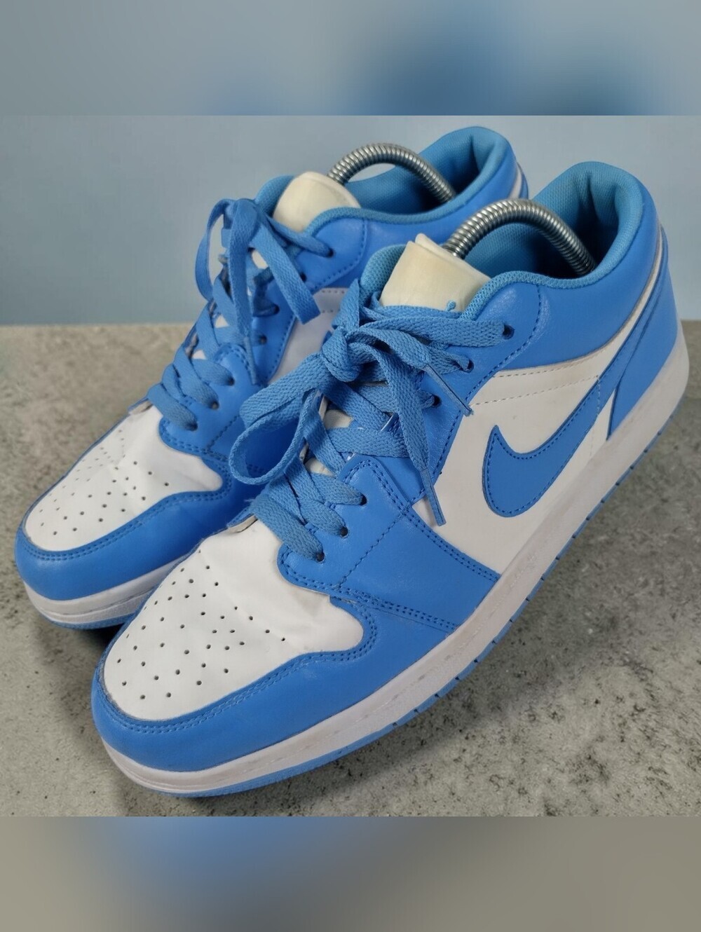 Nike Air Jordan Lows UNC Size 9.5  Blue And White Sneakers Tarheels Basketball